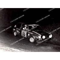 -- FOTO 5° RALLY DI SAN GIACOMO DI ROBURENT 1977 -- VW GOLF - 24 X 18 CM --