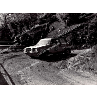 - FOTO 5° RALLY DI SAN GIACOMO DI ROBURENT 1977 - VW GOLF - 24 X 18 CM