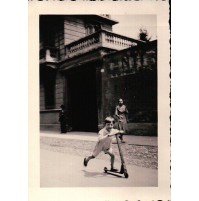 1936 - BAMBINO SU MONOPATTINO - FOTOGRAFIA