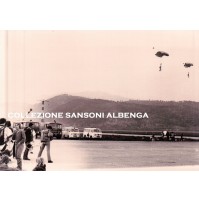 FOTO AEROPORTO DI VILLANOVA D'ALBENGA PARACADUTISTI 1970ca C7-301