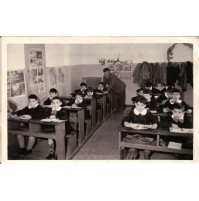 FOTO ANNI '50 - SCOLARESCA SCUOLA CLASSE SCOLASTICA ALUNNI IN CLASSE - MAESTRO