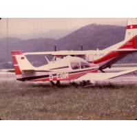FOTO ANNI 80/90 ---- AEROPLANO IN  AEROPORTO DI VILLANOVA D'ALBENGA ---- C17-44