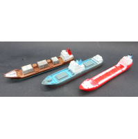 N° 3 navi di plastica vintage MH Hong Kong, navi giocattolo.