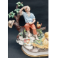Statua Statuina - Capodimonte N MEDEA - Ragazzo che fa merenda PIC NIC -